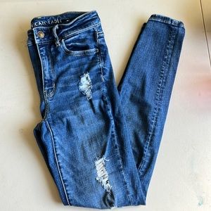 American Eagle Distressed Skinny Jean